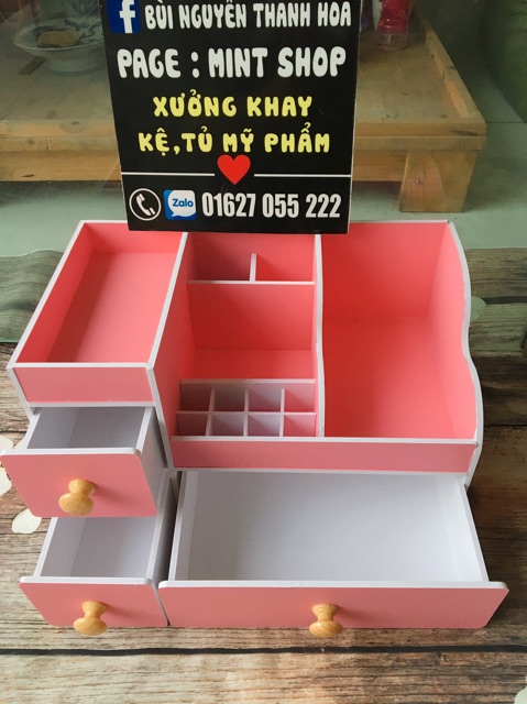 Kệ mỹ phẩm 35cm max hồng phấn mới núm gỗ