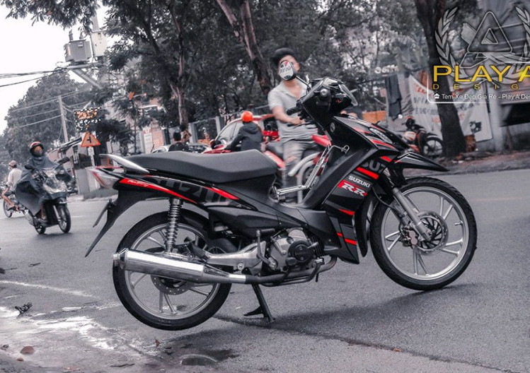 Tem axelo suzuki RR tặng logo
