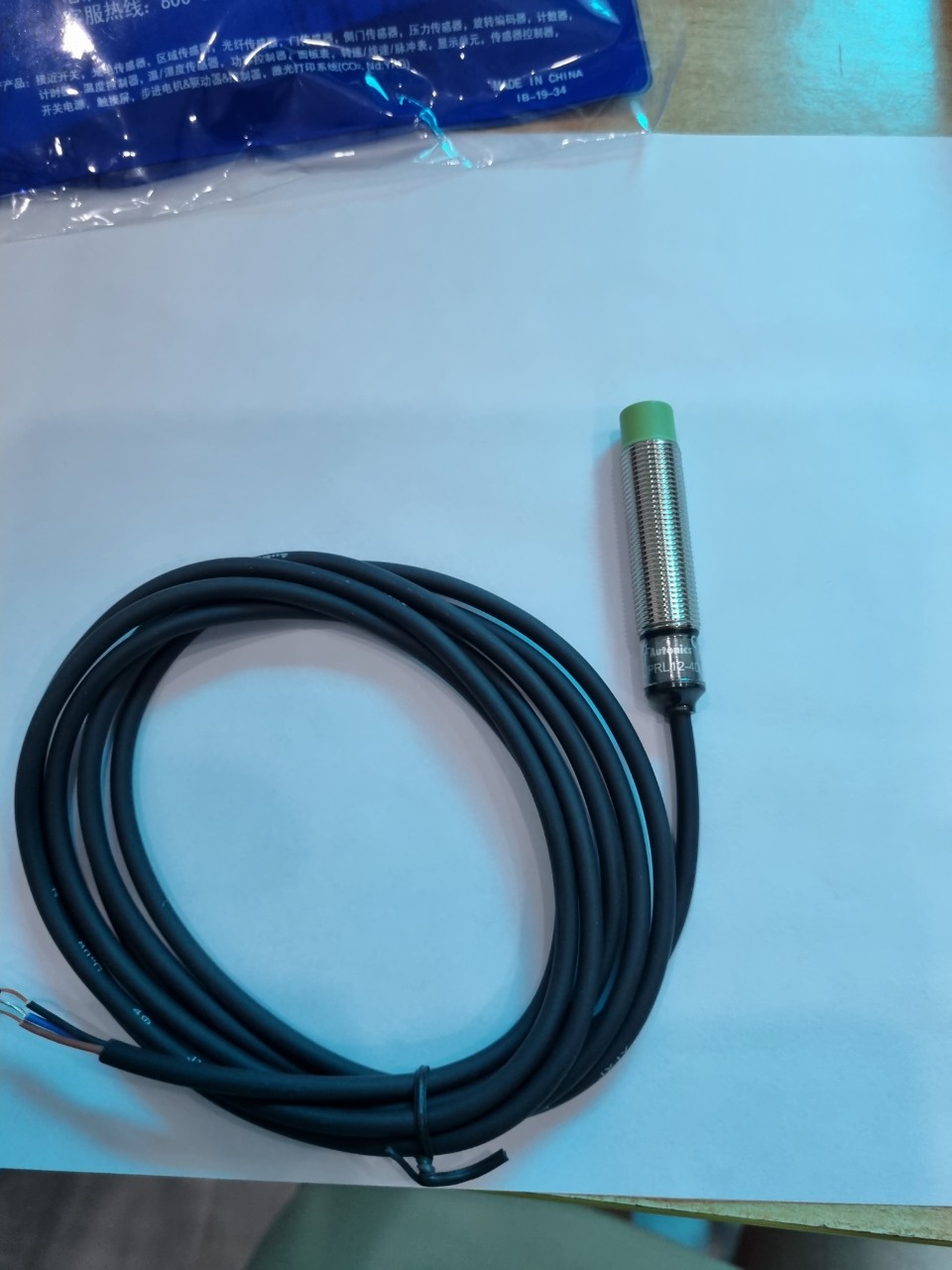 Cảm biến tiệm cận Autonic PR12-4DN ( hàng loại tốt)