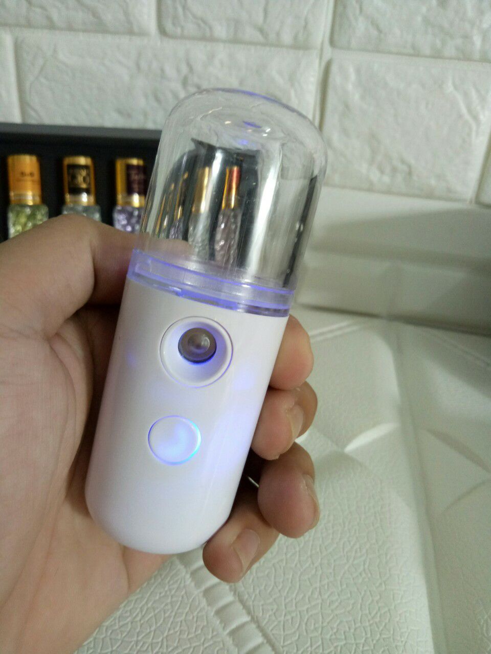 máy phun sương nano mini