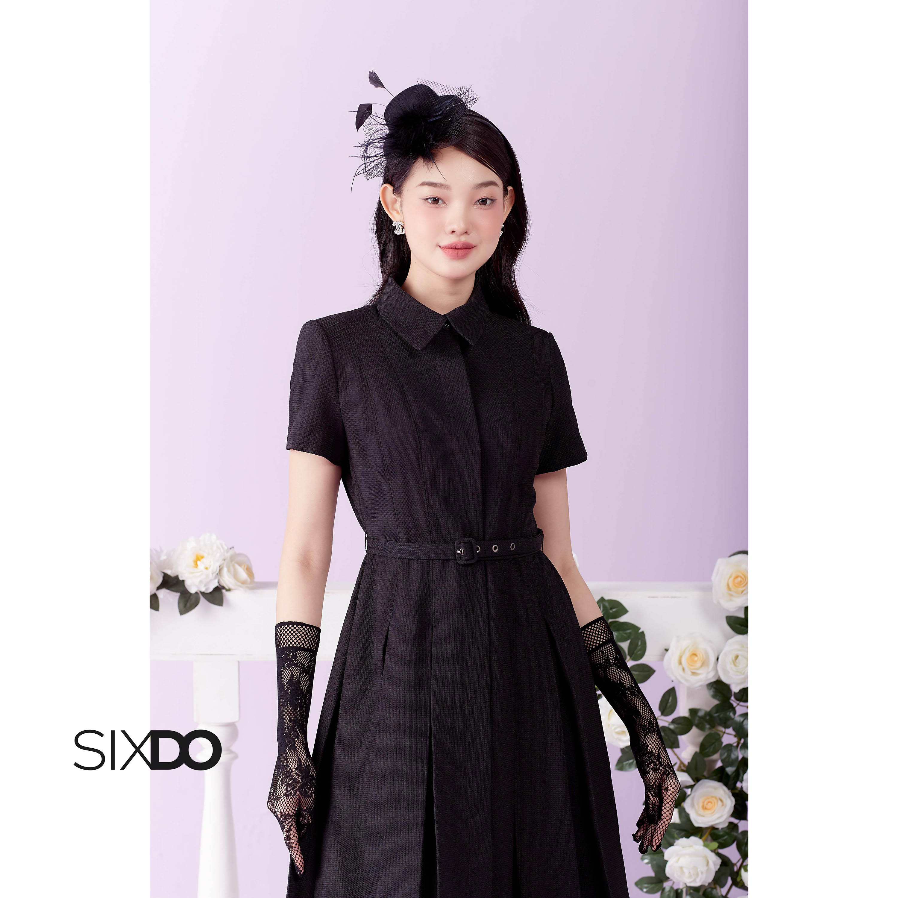 Đầm đen dáng xòe xếp ly SIXDO (Black Inverted Pleat Midi Raw Dress)