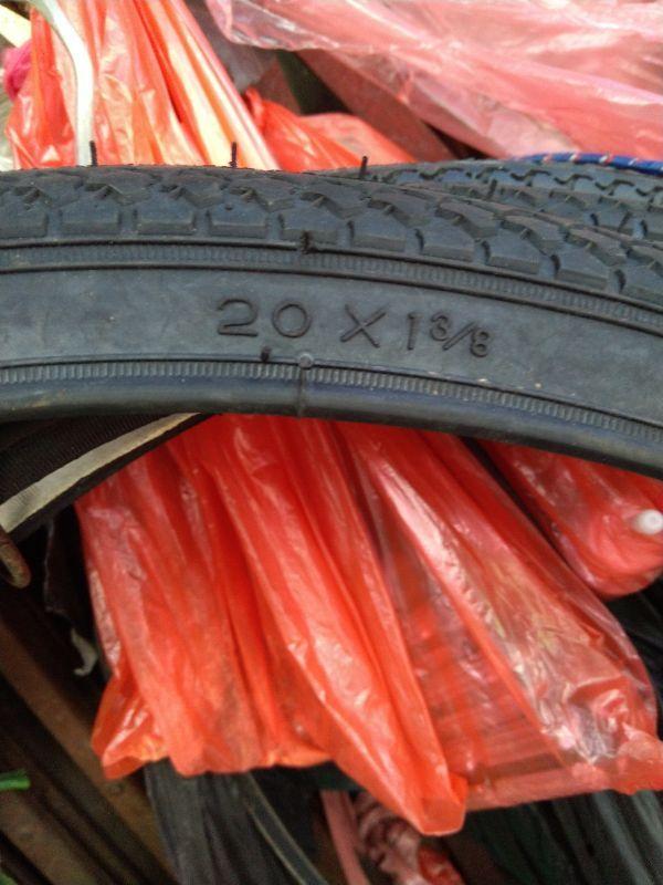 săm và lốp xe đạp nhỡ cỡ