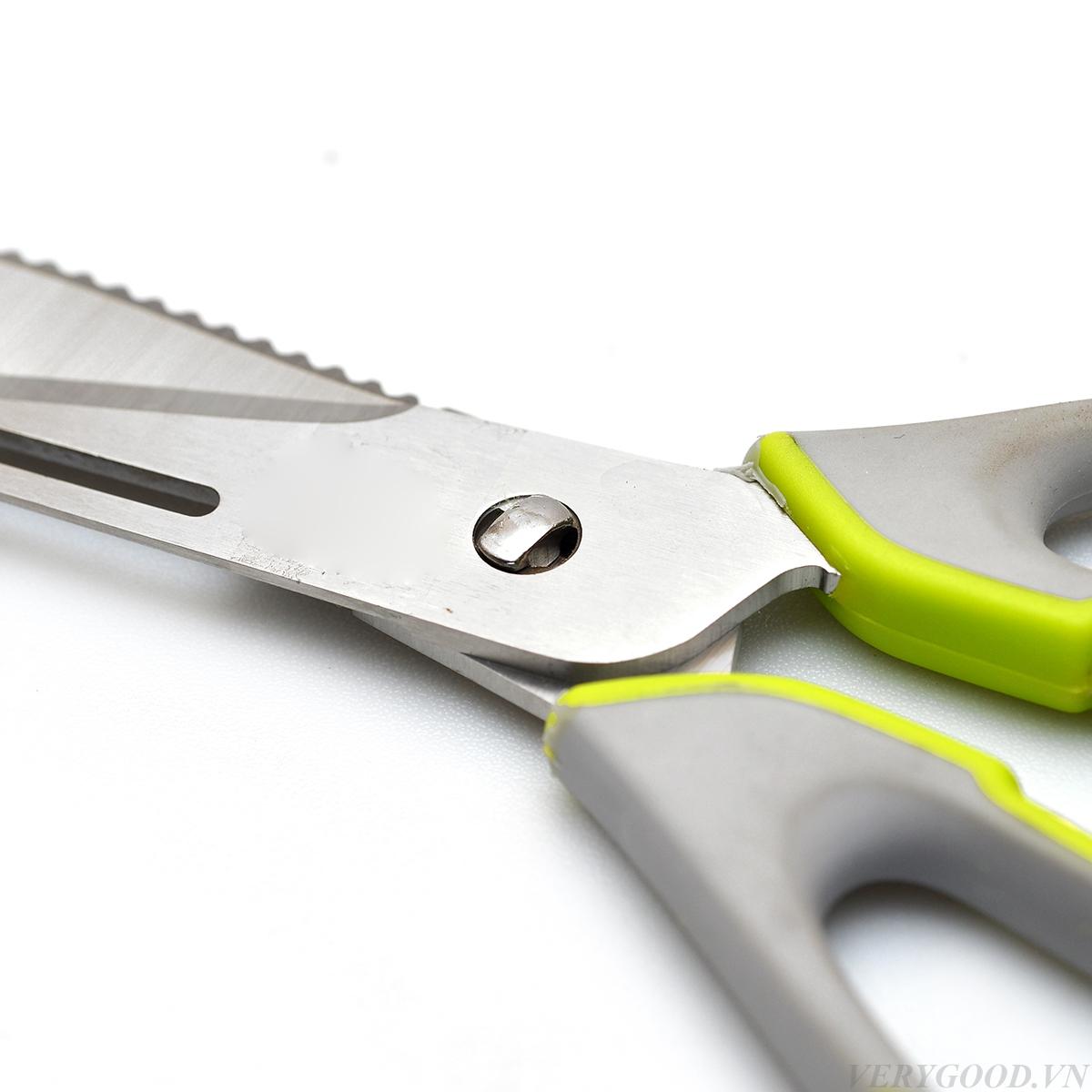 Chicken scissors