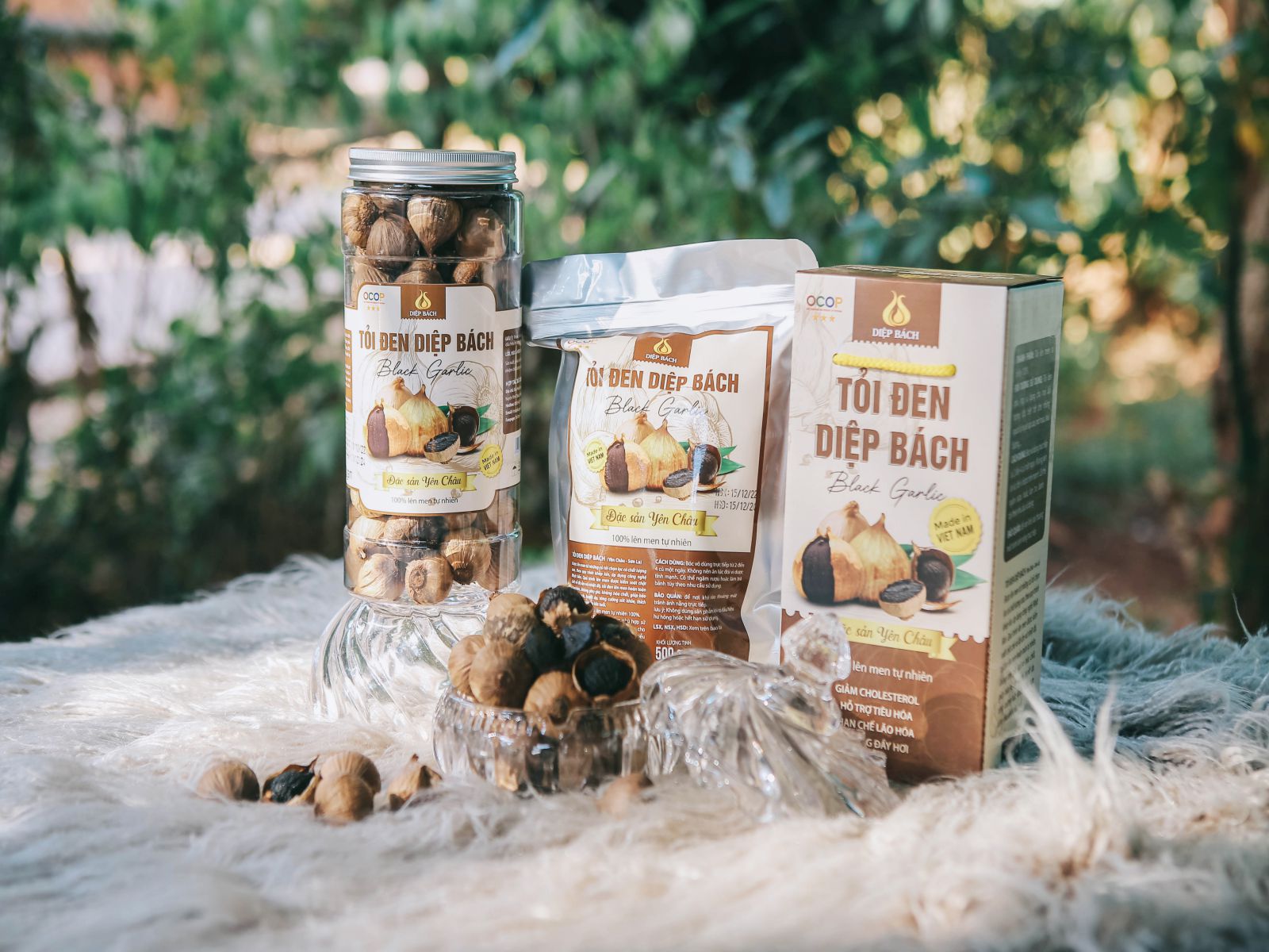 Tỏi Đen Cô Đơn loại víp[500g/1 hộp víp]