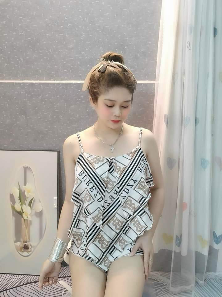 Set đồ nữ 2 dây phối tầng lụa satin Freesize 40-58kg