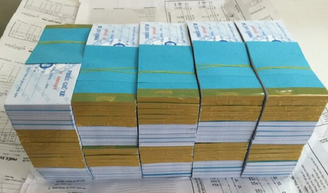 10 Quyển Phiếu giữ xe có số Seri