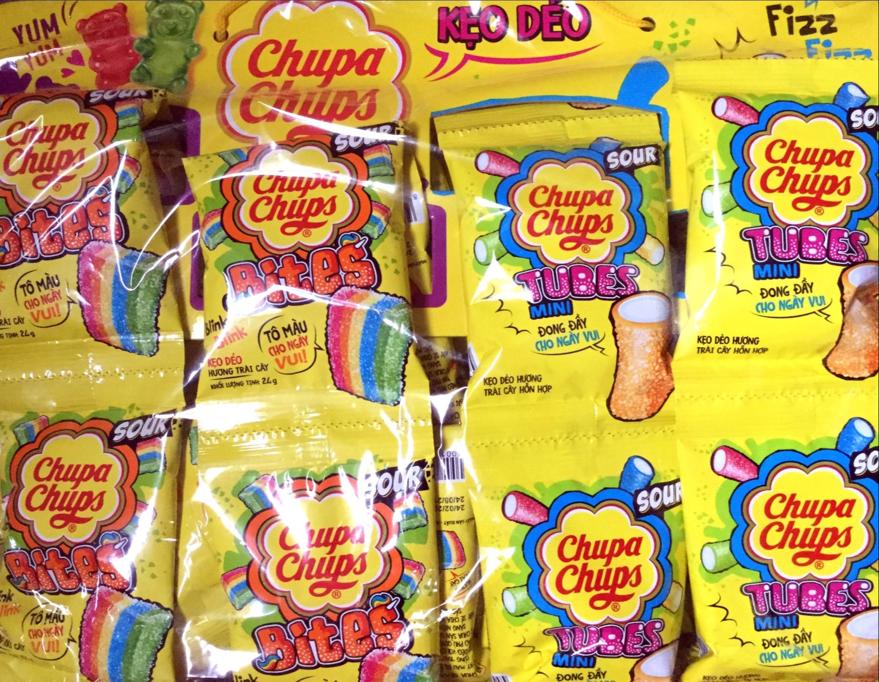 Kẹo Dẻo Chua Chua Mini Tubes và Bites 32 Gói 24gr