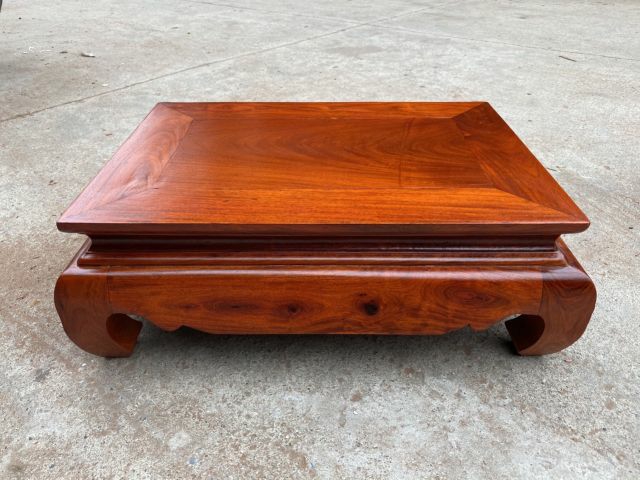 Bàn gỗ hương đă năng,bàn trà,kê tượng 30*40cm
