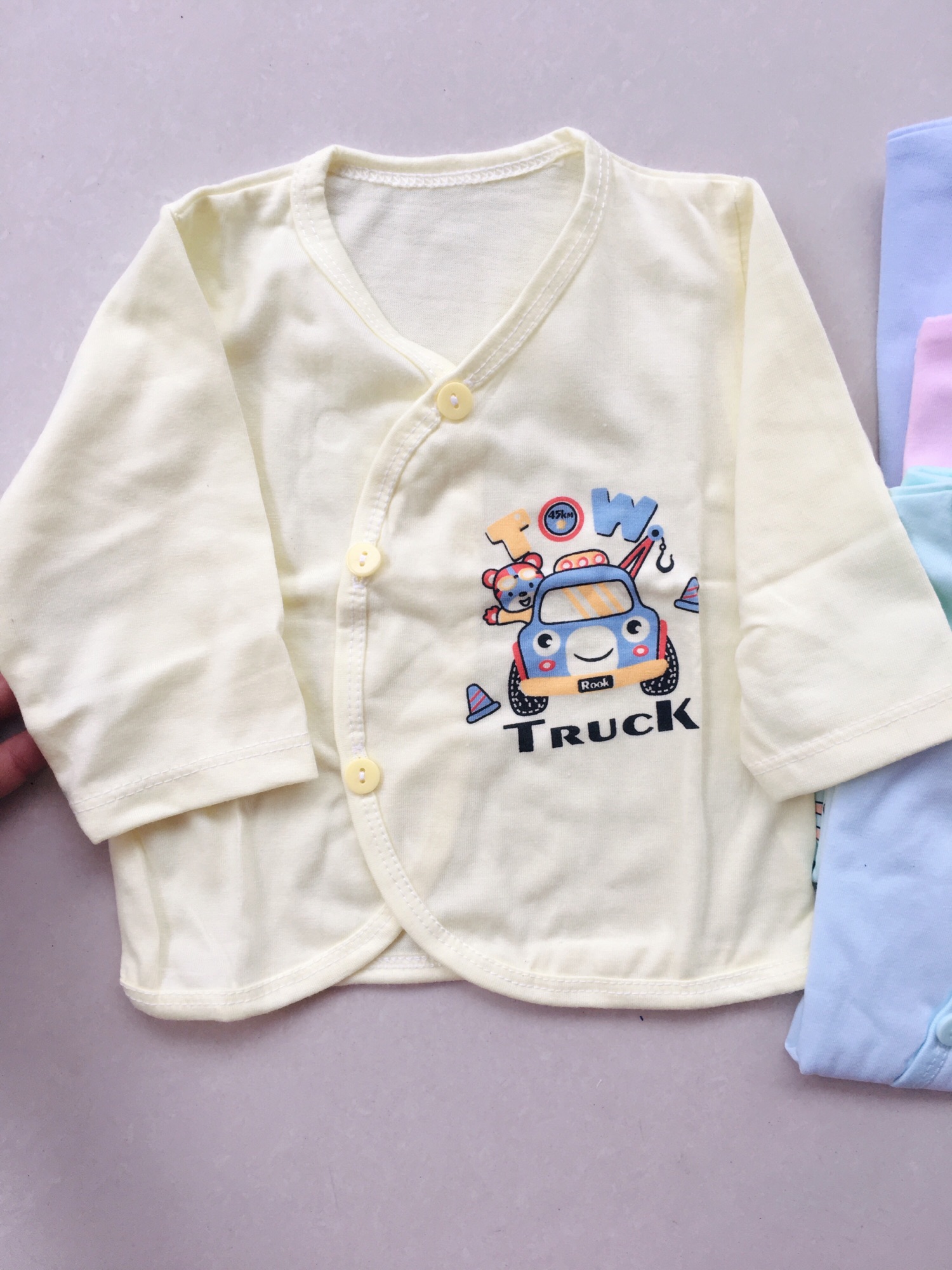 [HCM]Set 5 Áo dài tay sơ sinh cổ tim nút lệch