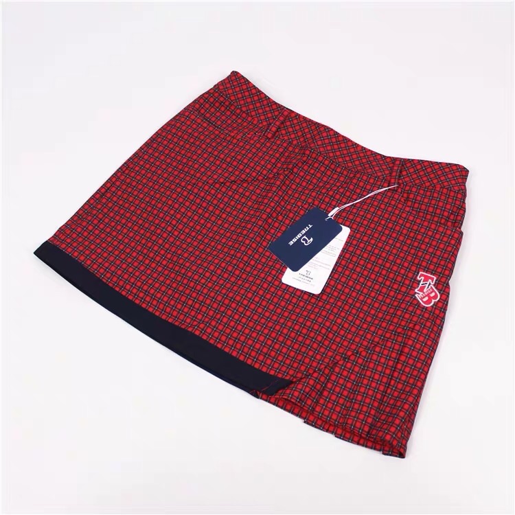 chân váy golf nữ kẻ new