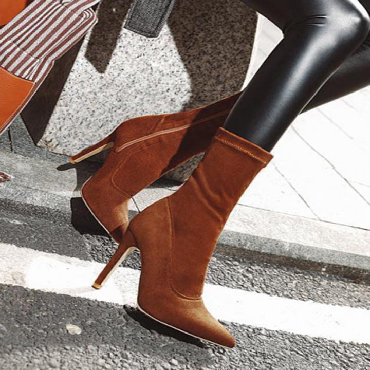 [ Có ảnh thật + video]Boot lửng da lộn cao 11cm màu bò ĐƠN GIẢN GBN6002