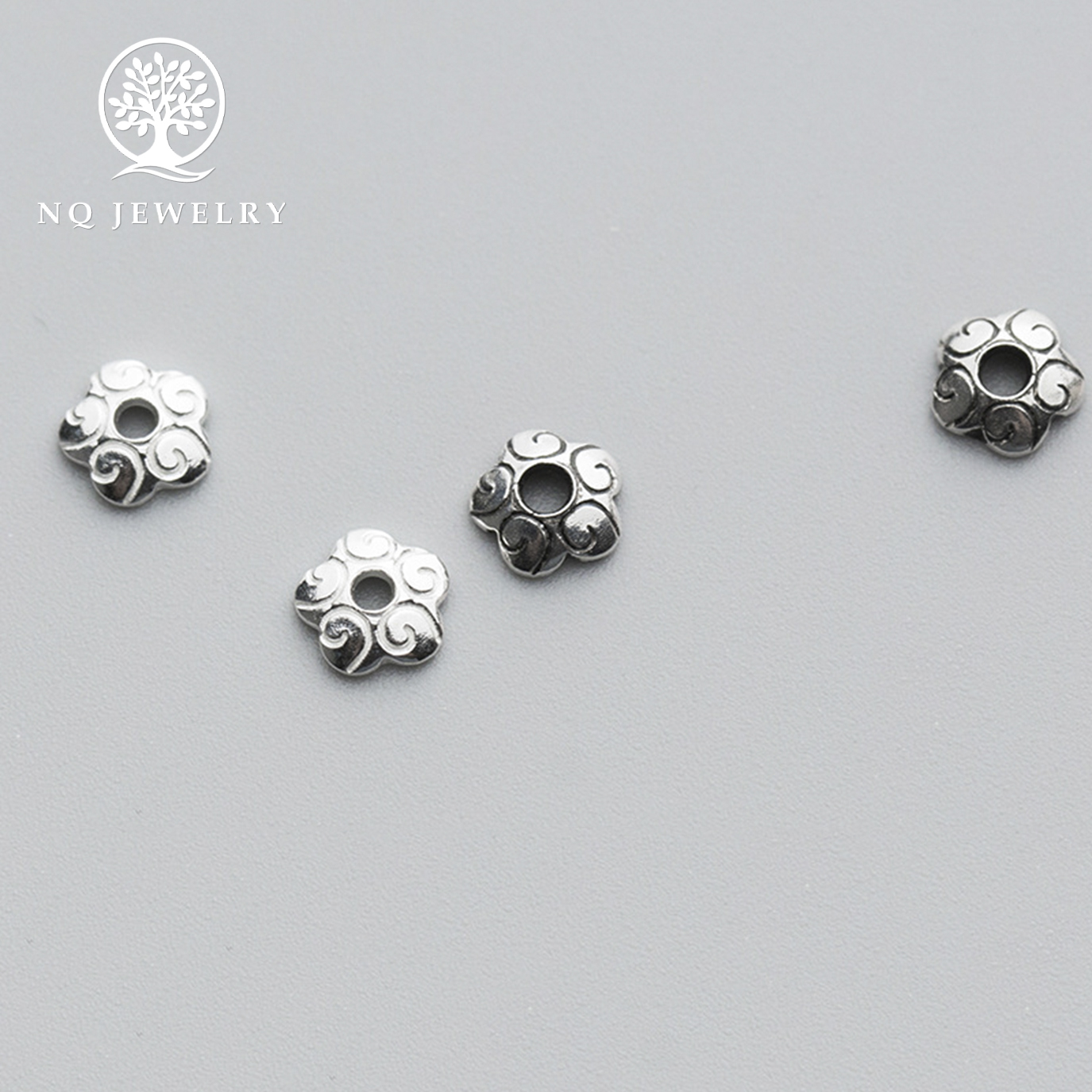Combo 2 cái charm bạc chụp hạt hoạ tiết hoa văn - NQ Jewelry