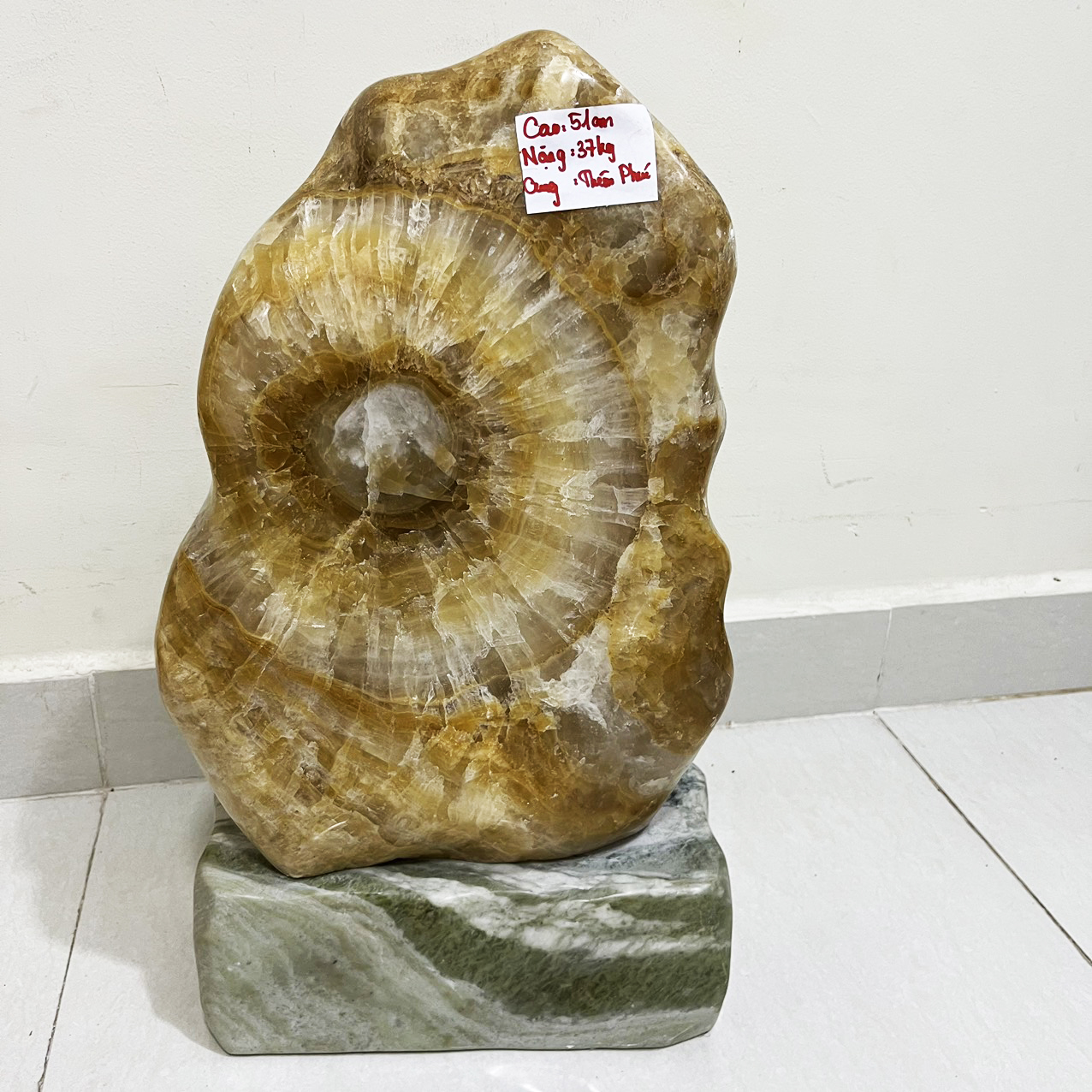Đá tự nhiên, đá trấn trạch cực đẹp cao 51 cm nặng 37 kg cung Thiên Phú
