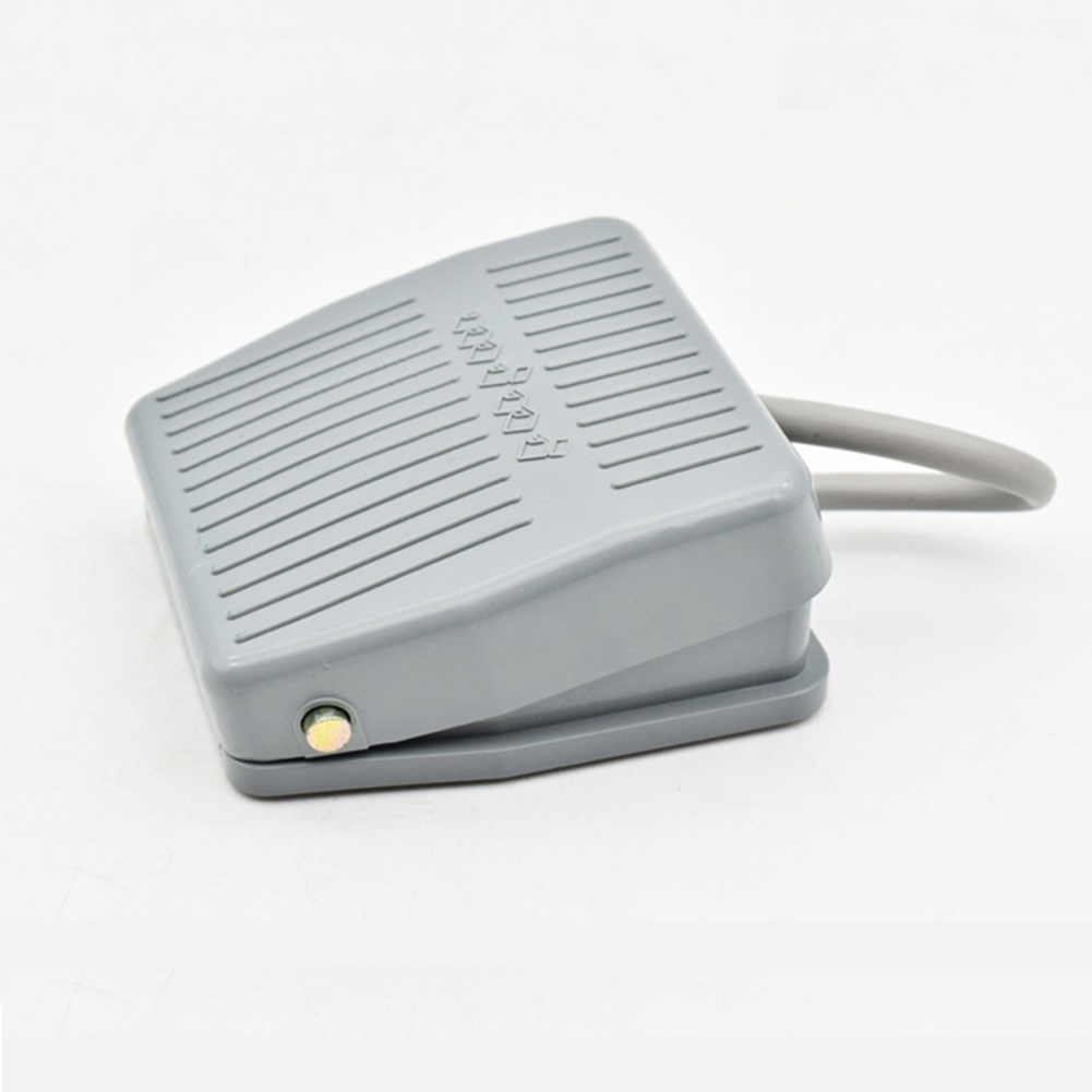 Công tắc bàn đạp chân tfs-201 250v 10a dùng cho máy hàn cell pin