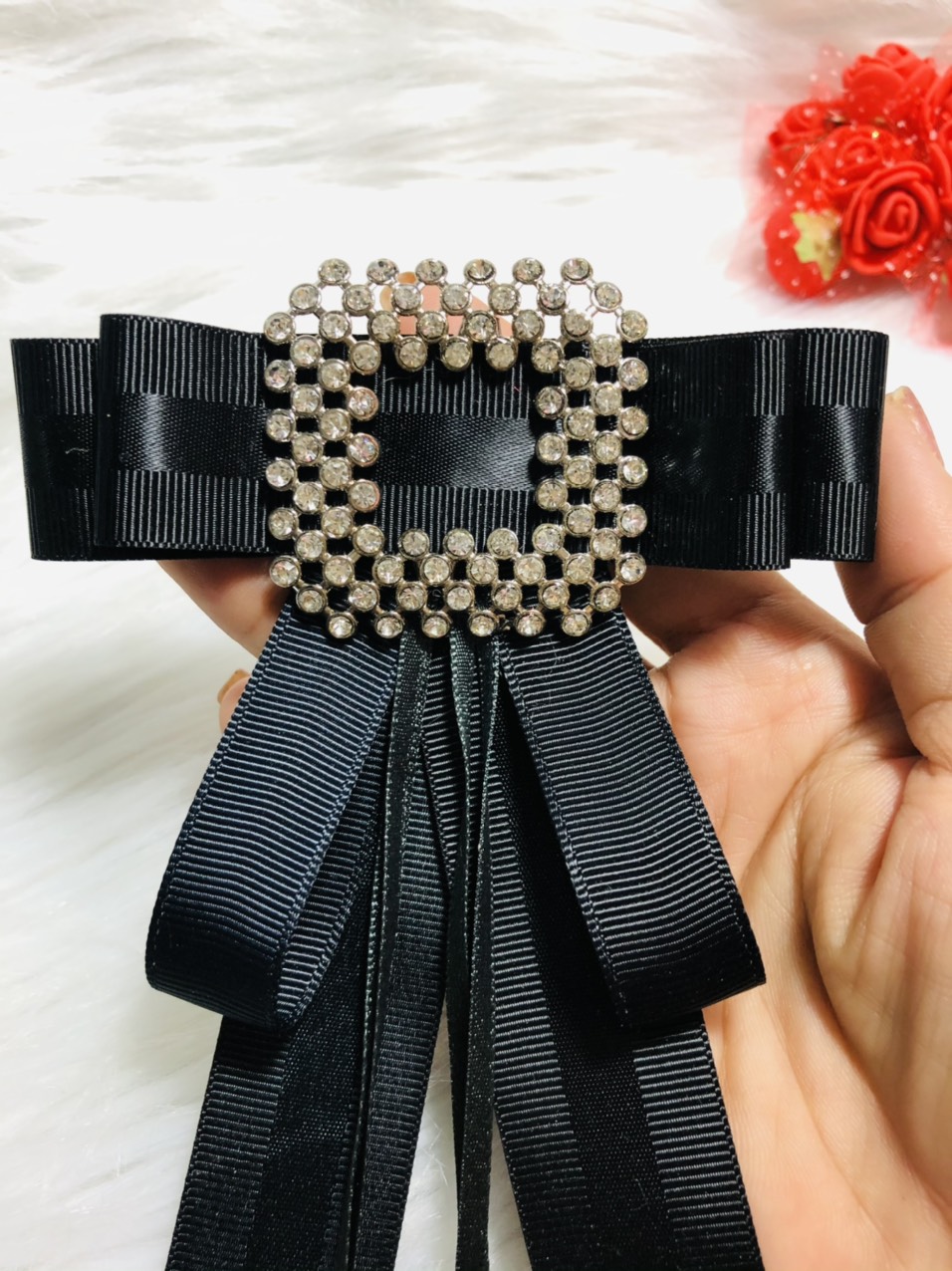 [HCM]Cài áo mặt vuông đá. KT 10 X 15cm
