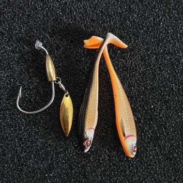 Combo 3 món : 2 mồi mềm NFF + 1 lưỡi ar15 (8gr)