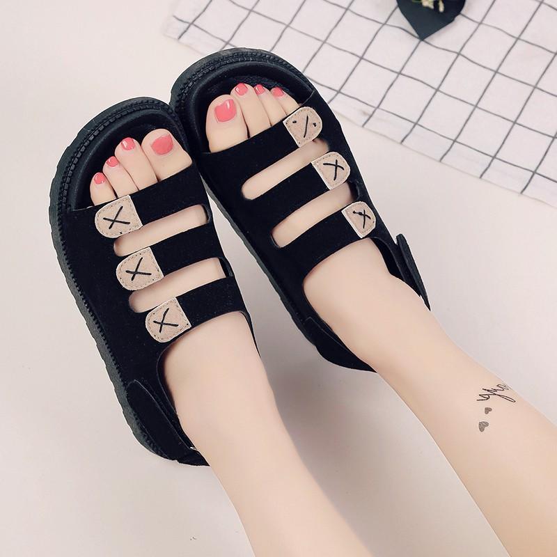 Sandal da lộn 3 quai ngang cực dễ thương