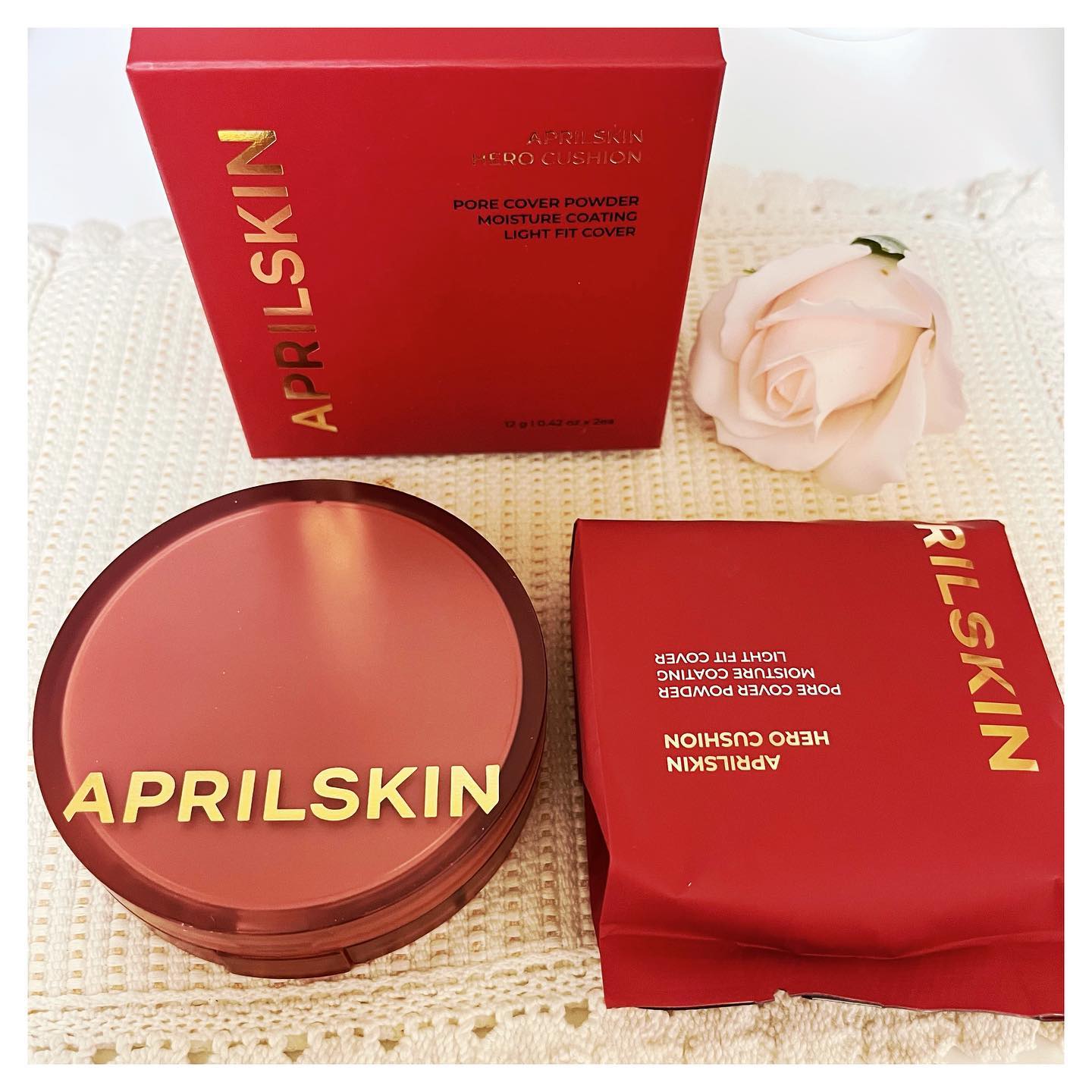 Phấn Nước Che Phủ Hoàn Hảo, Mịn Lì, Lâu Trôi APRILSKIN Hero Cushion SPF 50+/PA ++++ 12g