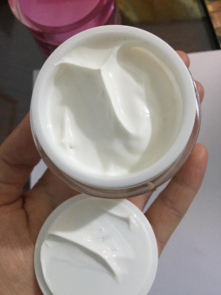 [HCM]kem dưỡng da vitamin 50g ban ngày