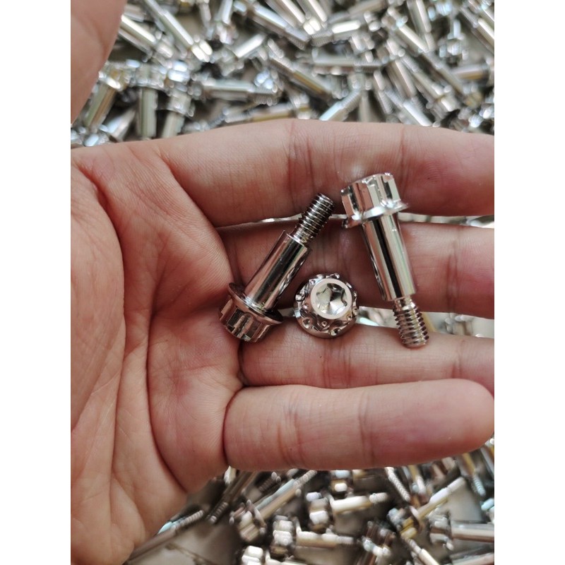 [HCM]Ốc tay thắng inox salaya cho xe số