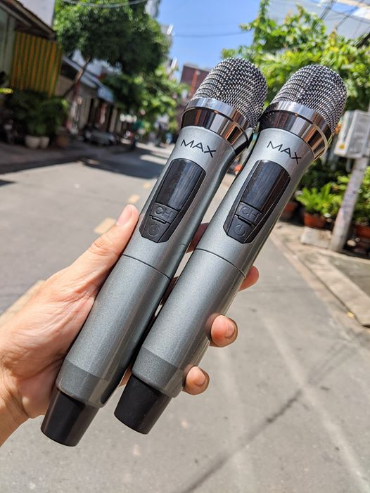 Micro karaoke không dây cao cấp Max 39