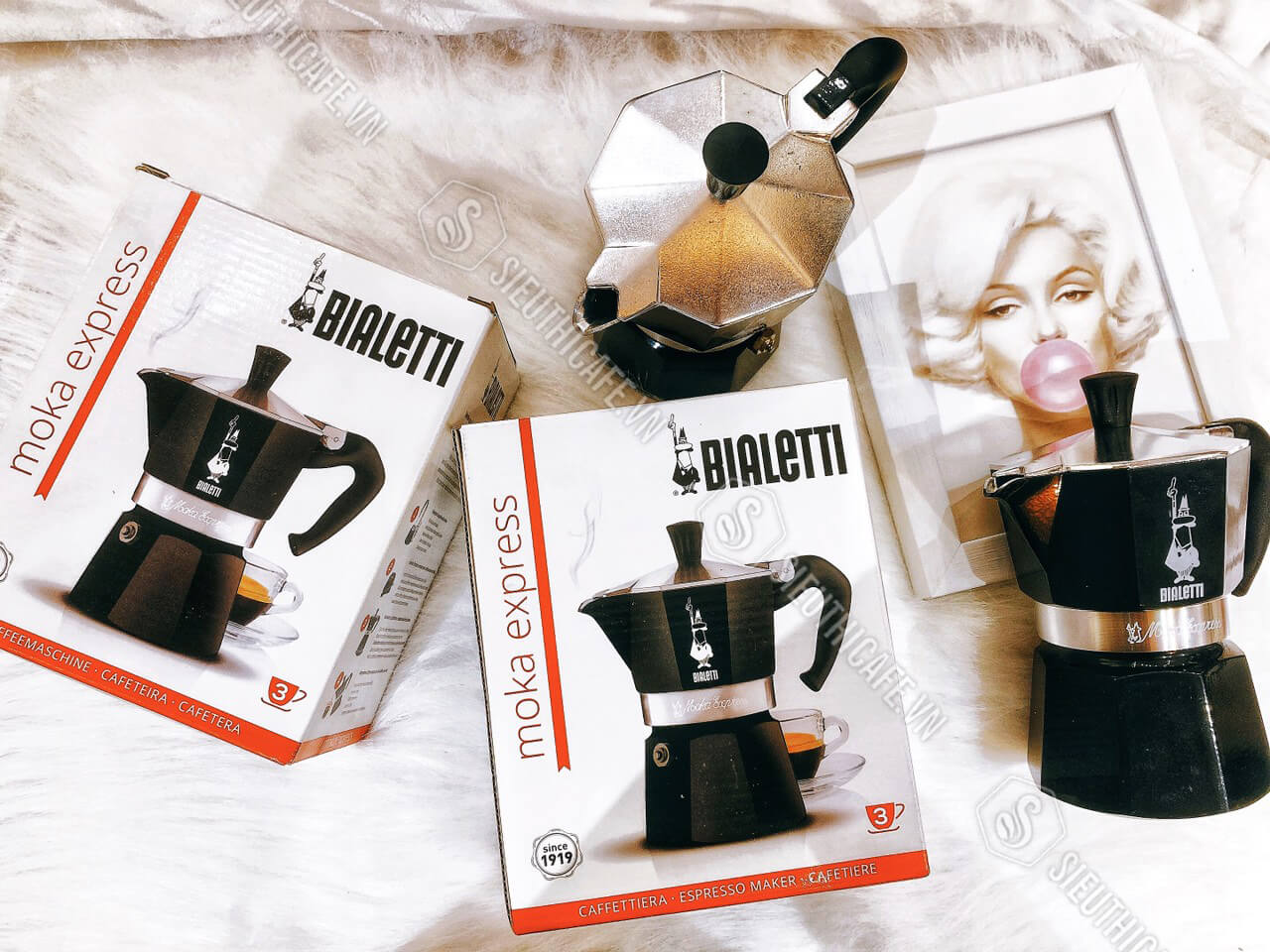 ẤM PHA CÀ PHÊ MOKA POT BIALETTI EXPRESS 3 CUPS (ĐEN)