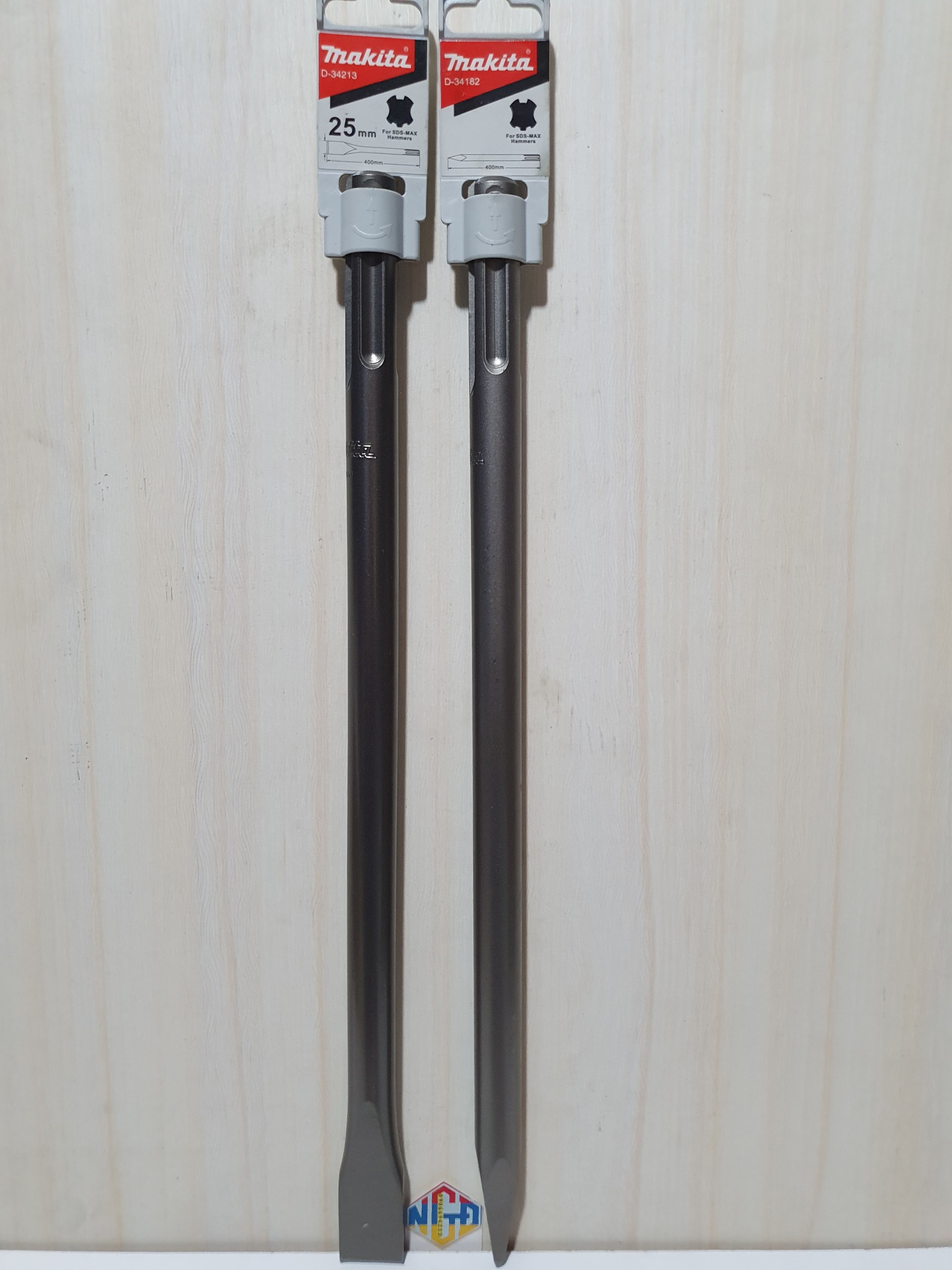 Mũi đục nhọn và dẹp 18x400mm chuôi Sds Max Makita nhọn và dẹp