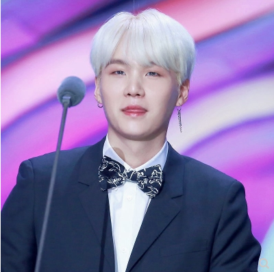 Khuyên tai Suga BTS dành cho nam nữ