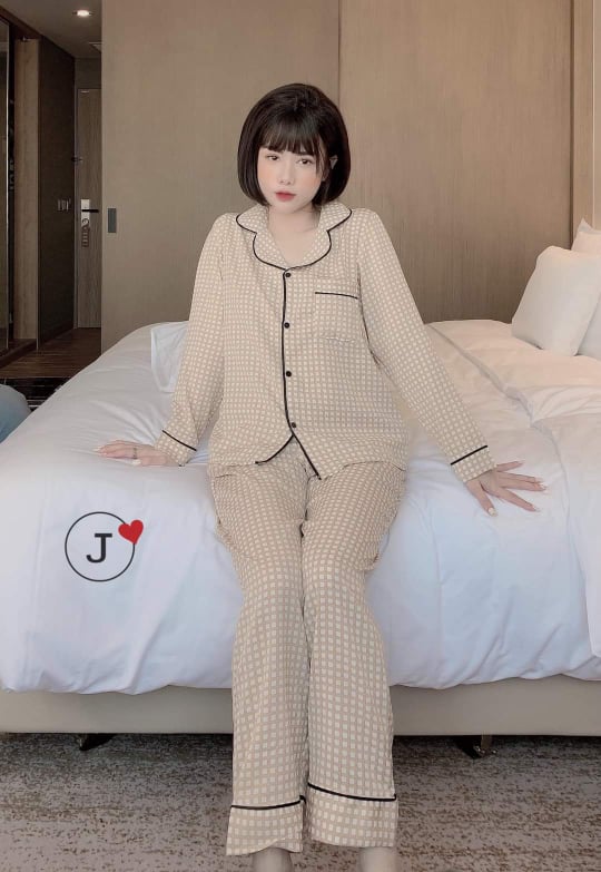 Bộ Pijama lụa mango tay dài có size