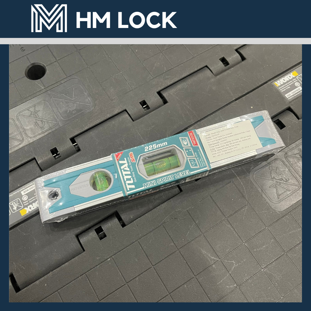Thước thủy mini có nam châm hút total - hàng chính hãng - tmt2235 - hm lock