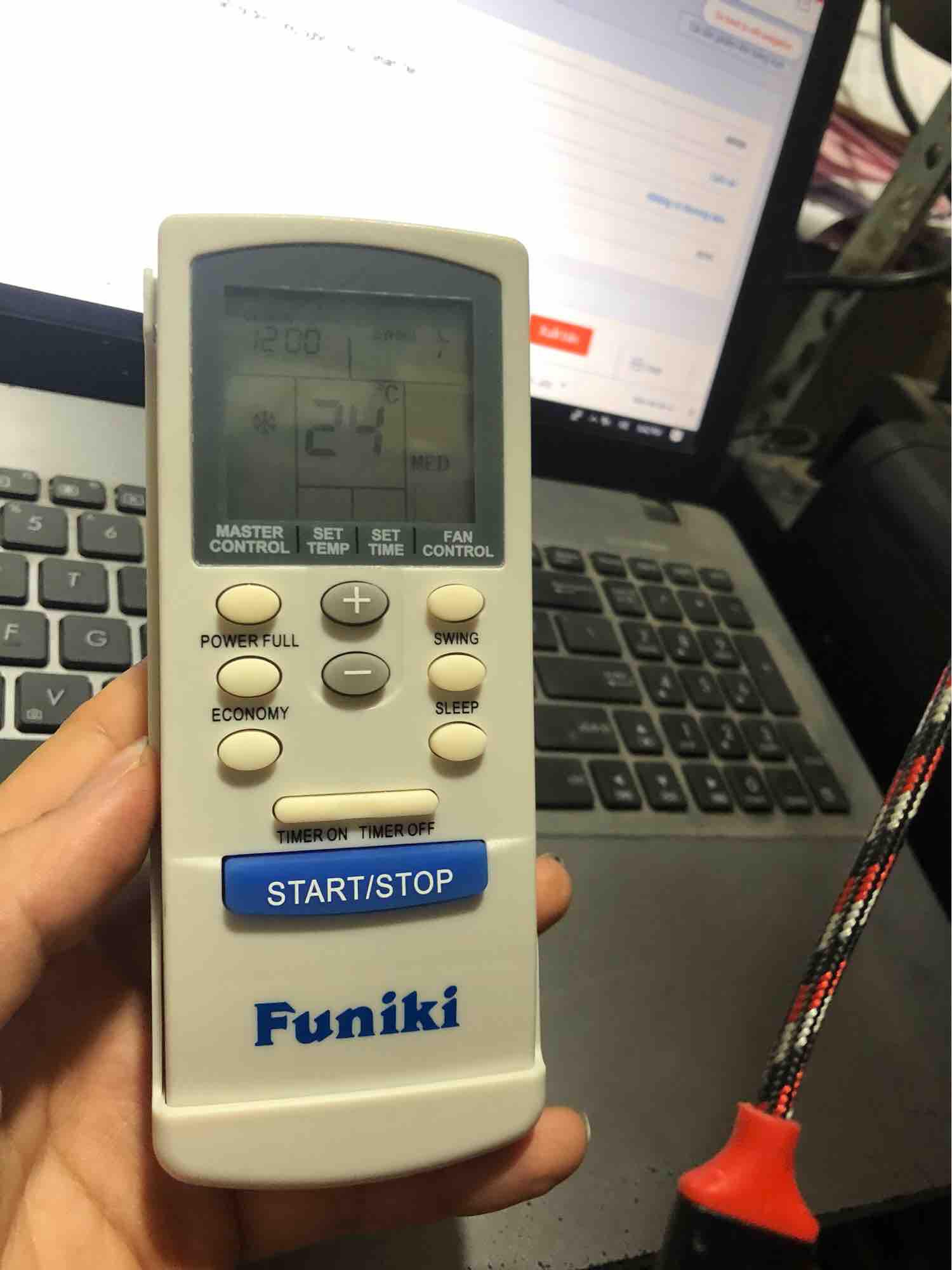 Điều khiển điều hoà funiki xịn