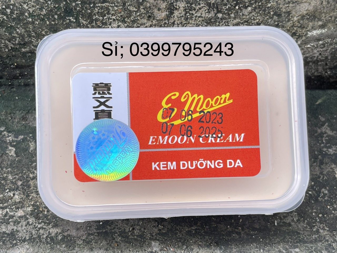Kem Body Cốt Thái Hộp Vuông 100g
