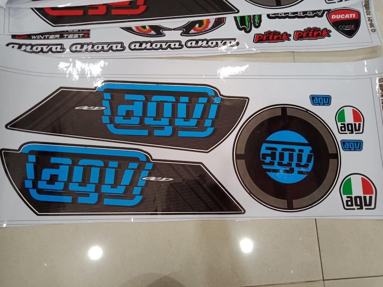 Bộ DECAL dán nón bảo hiểm hoắc dán lên têm xe Tem AGV màu xanh dương