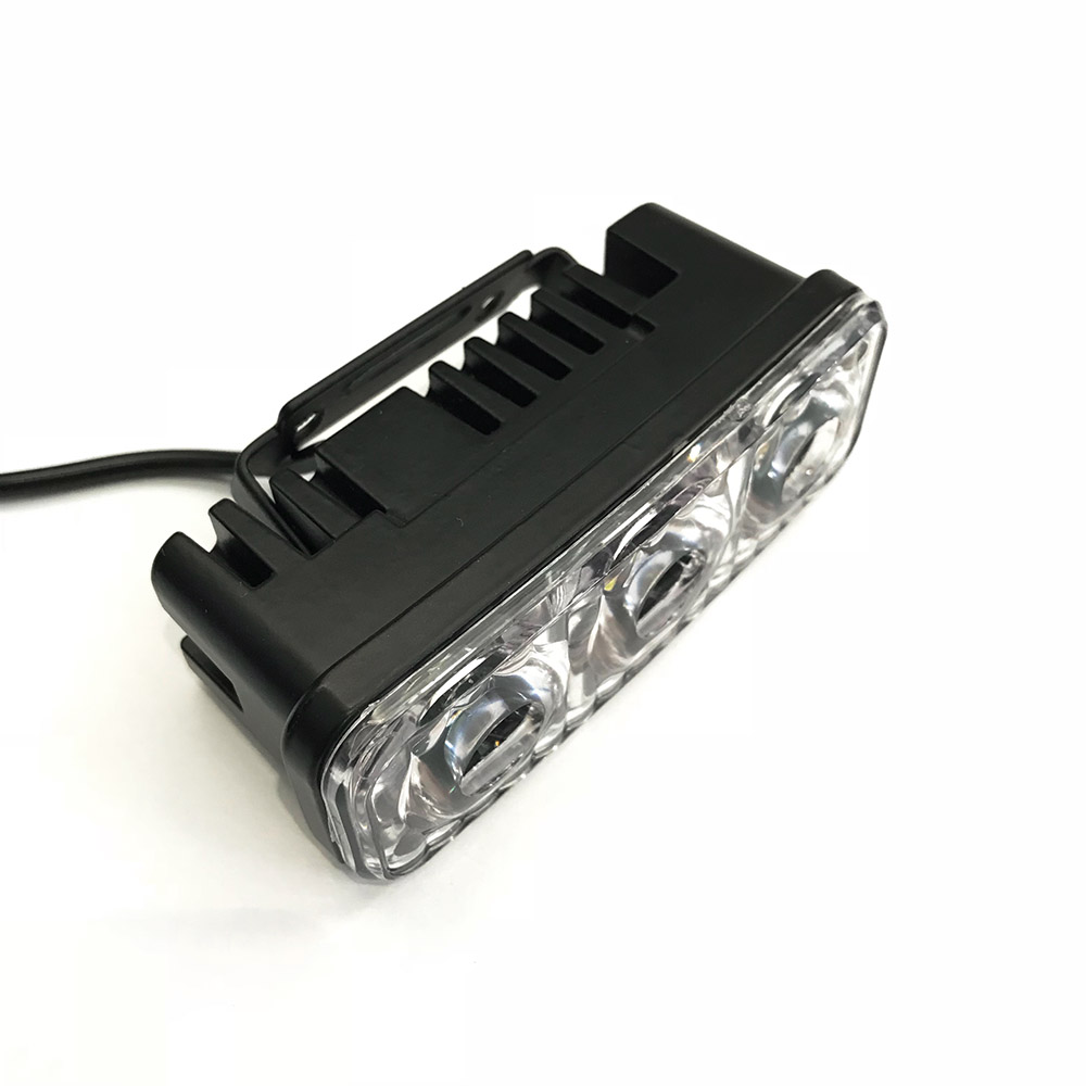Đèn Trợ Sáng 3 Bóng 6w Gắn Xe Máy 12V [ Giá 1 Chiếc  ]