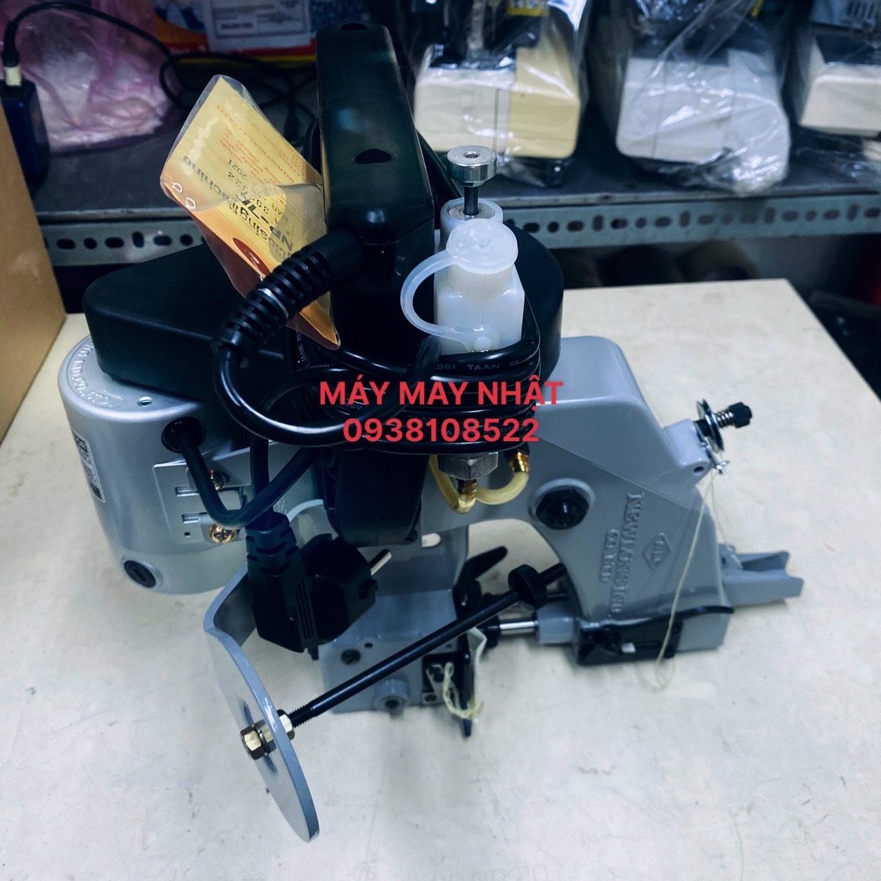 MÁY MAY KHÂU BAO CẦM TAY NHẬT NEWLONG NP-7