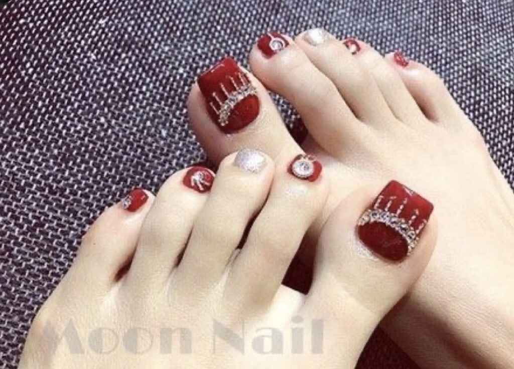 Móng chân giả- nail thiết kế