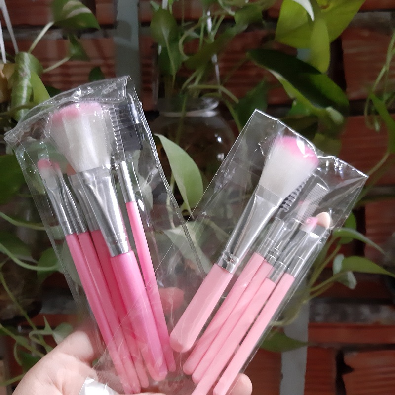 Cọ trang điểm, co makeup gồm 5 cây