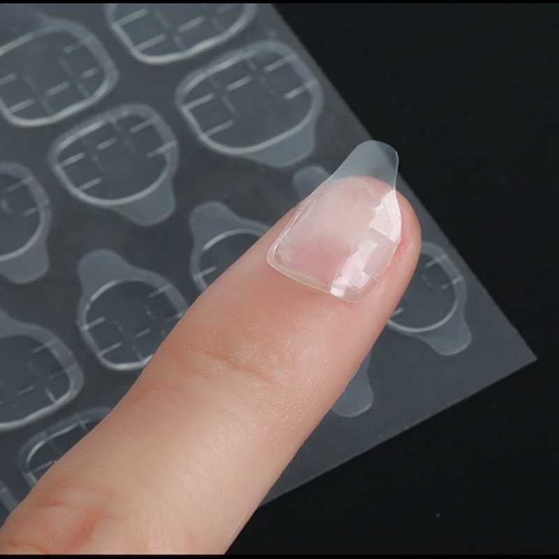 Miếng keo silicon dán móng giả đa năng tiện ích loại 24 móng