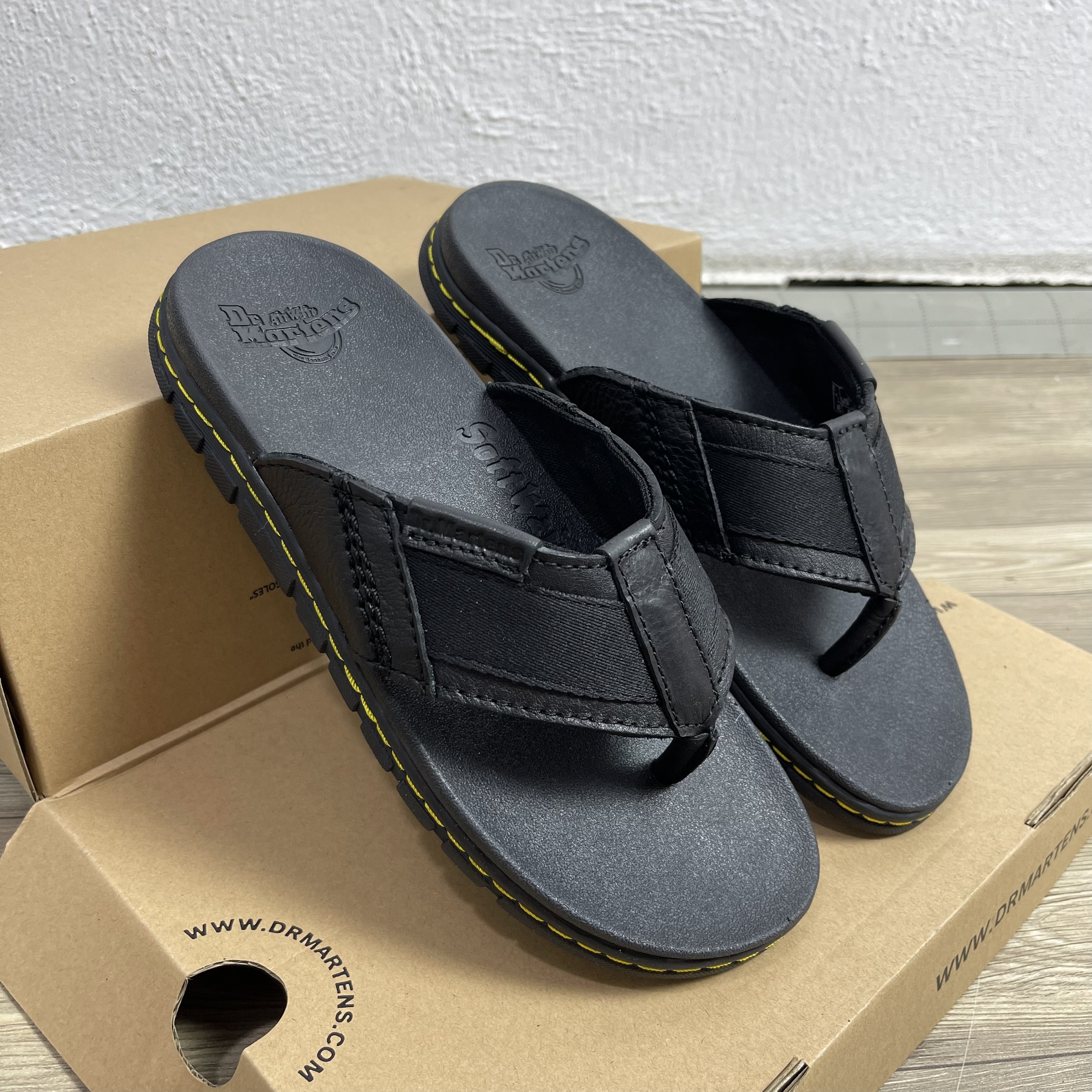 Dép Dr.Martens Athens Thong  ThaiLan Full Hộp (DR.K05)