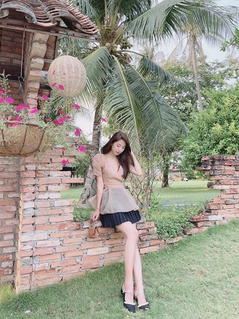 [HCM]SÉT VÁY XẾP LY MIX ÁO TAY PHỒNG THỜI TRANG