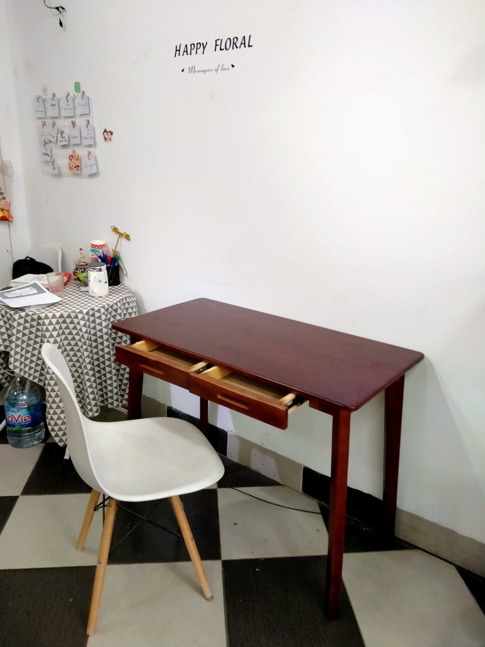 Bàn làm việc giá rẻ