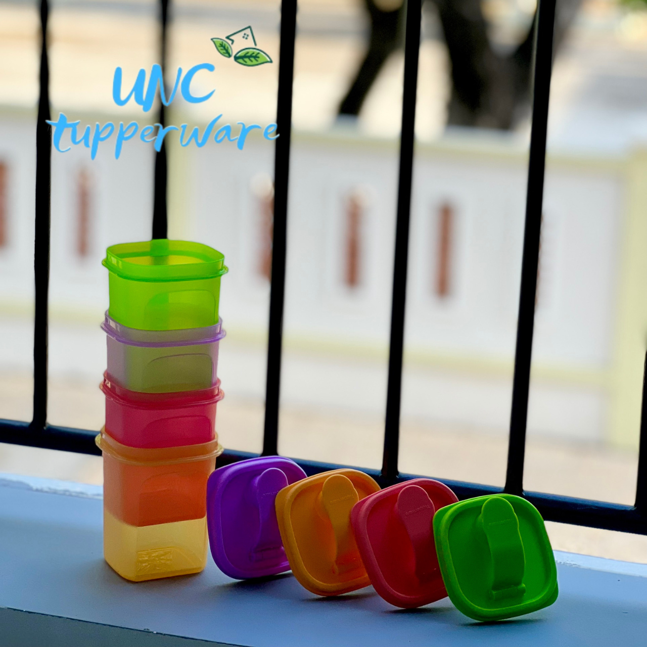 [Nhập RS0822 giảm 30k cho đơn 99k]Bộ bình nước Tupperware Slim Line Pitcher 350ml