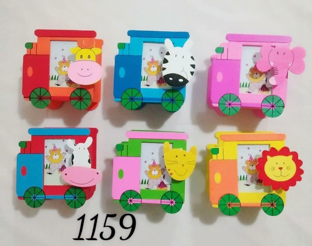 Hộp gỗ cắm bút dễ thương