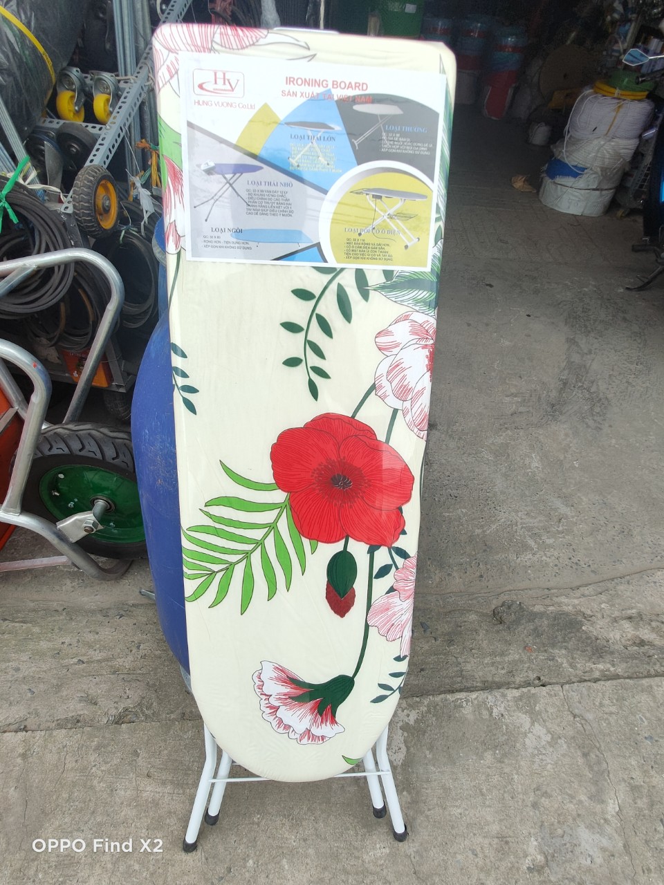 [HCM]Chân ủi quần áo loại đứng - Có tăng cao thấp