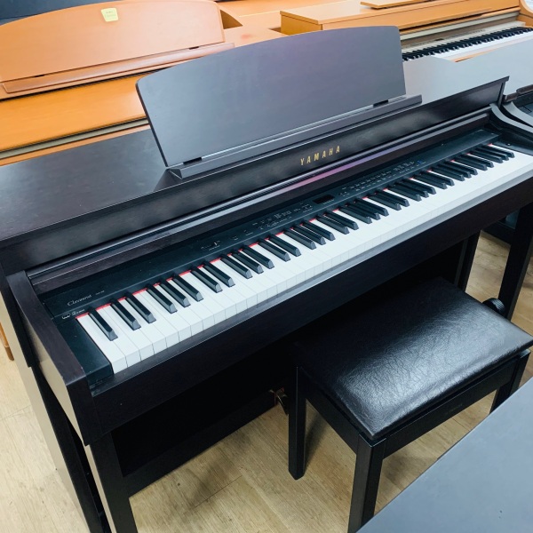 Piano điện Yamaha CLP-470R