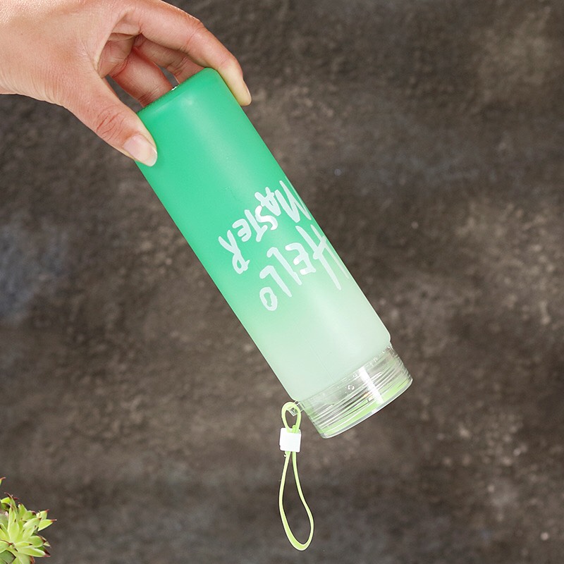 Bình nước thủy tinh B28 Hello Master dung tích 420ml (giao màu ngẫu nhiên) NXNDB28