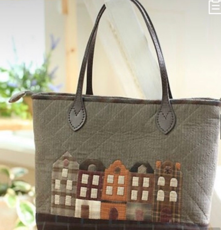 Quai xách đục lỗ hình lá