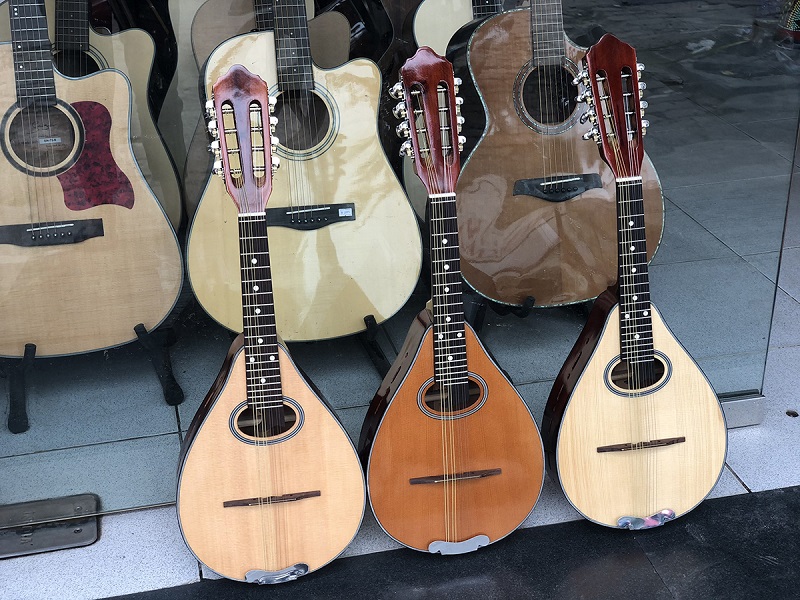 Đàn Mandolin Gỗ Hồng Đào