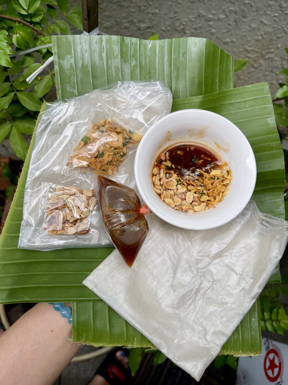 Combo 10 bịch bánh tráng mắm me cực ngon!!!
