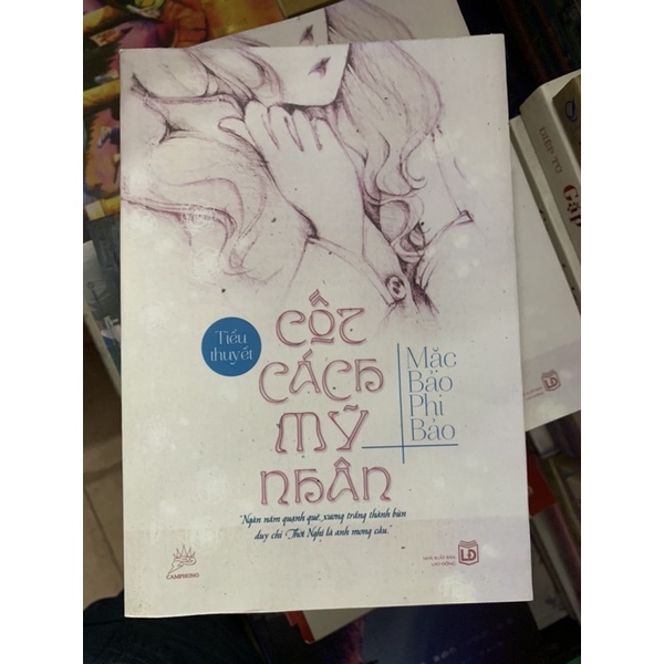 Sách - Cốt cách mỹ nhân - Mặc Bảo Phi Bảo